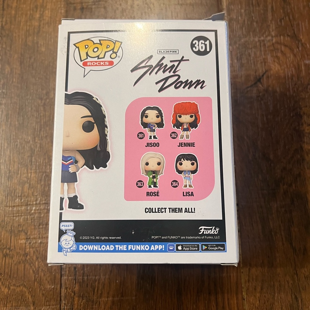 Funko Pop! Rocks Jisoo Vinyl Figure - Picture 2 of 2